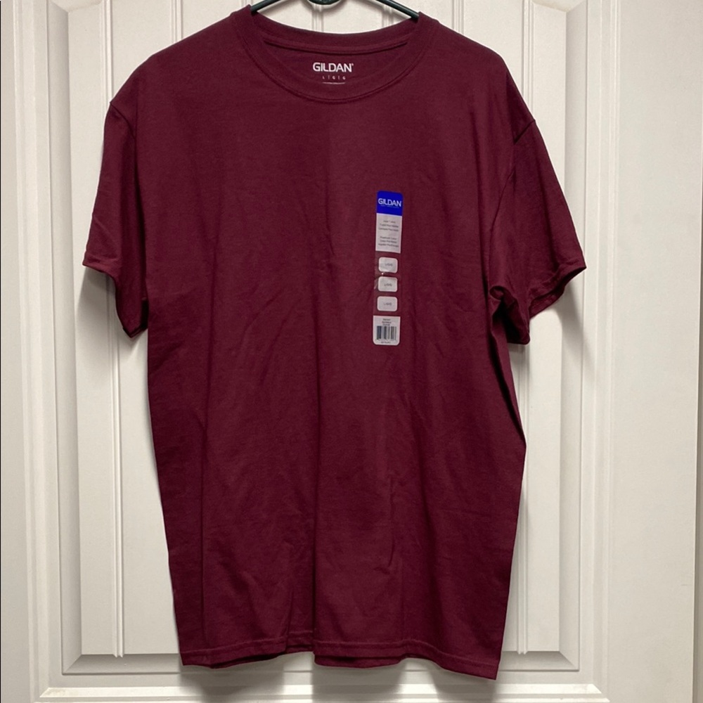 Gildan Red Short Sleeve Tee Top